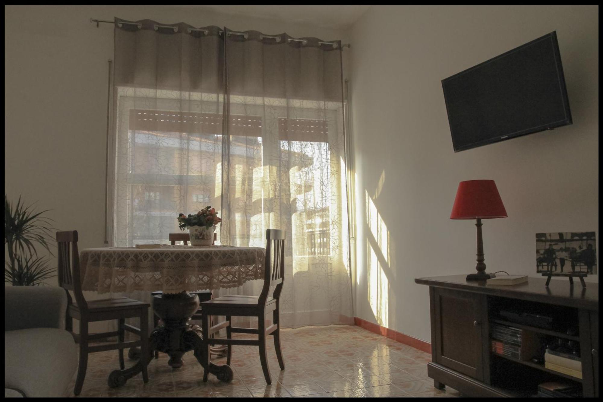 Domus Vacanze - Qui Staremo Bene Appartement