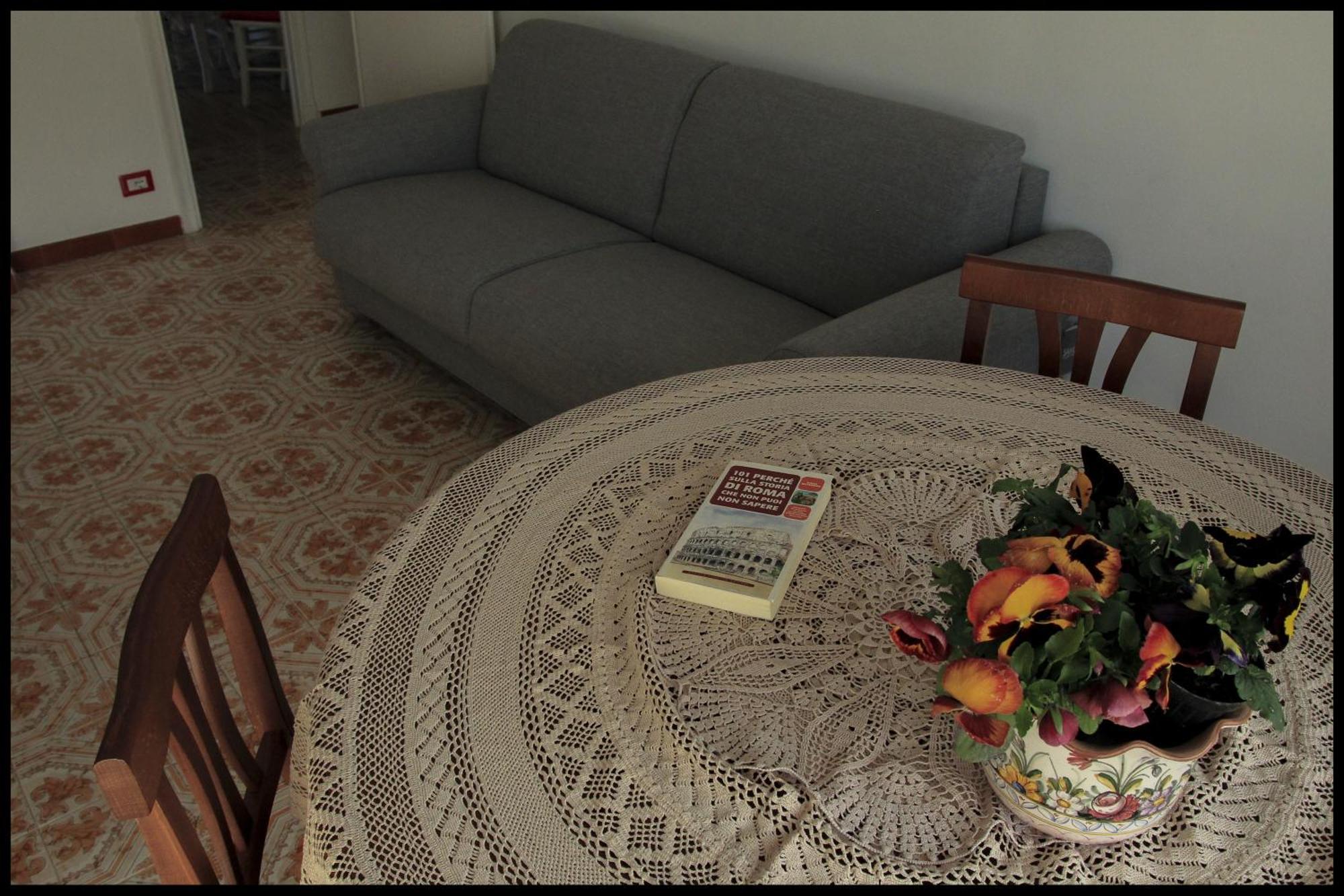 Appartement Domus Vacanze - Qui Staremo Bene *